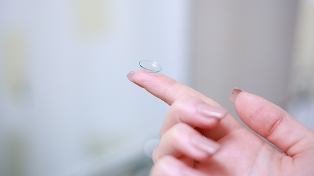 contact lenses